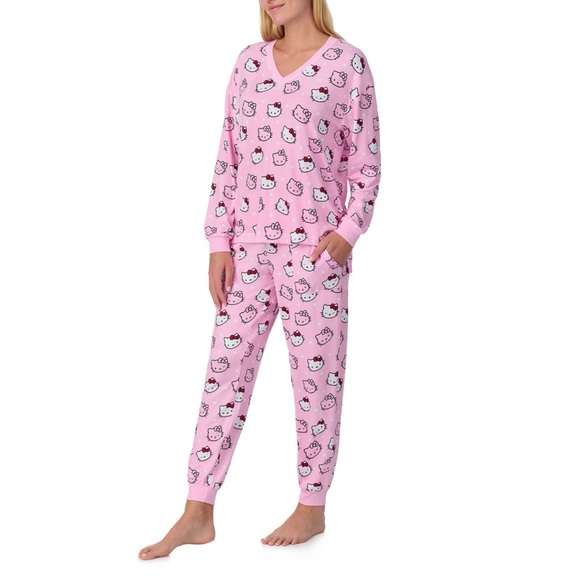 Hello Kitty Pink Pajama Set Various Sizes - Picture 10 of 11